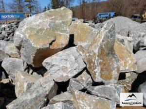 Скальник серый, гранит 500-1000 мм.